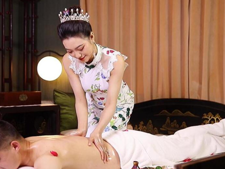 西安碑林区精油按摩的化学奥秘：芳香疗法如何作用于身心